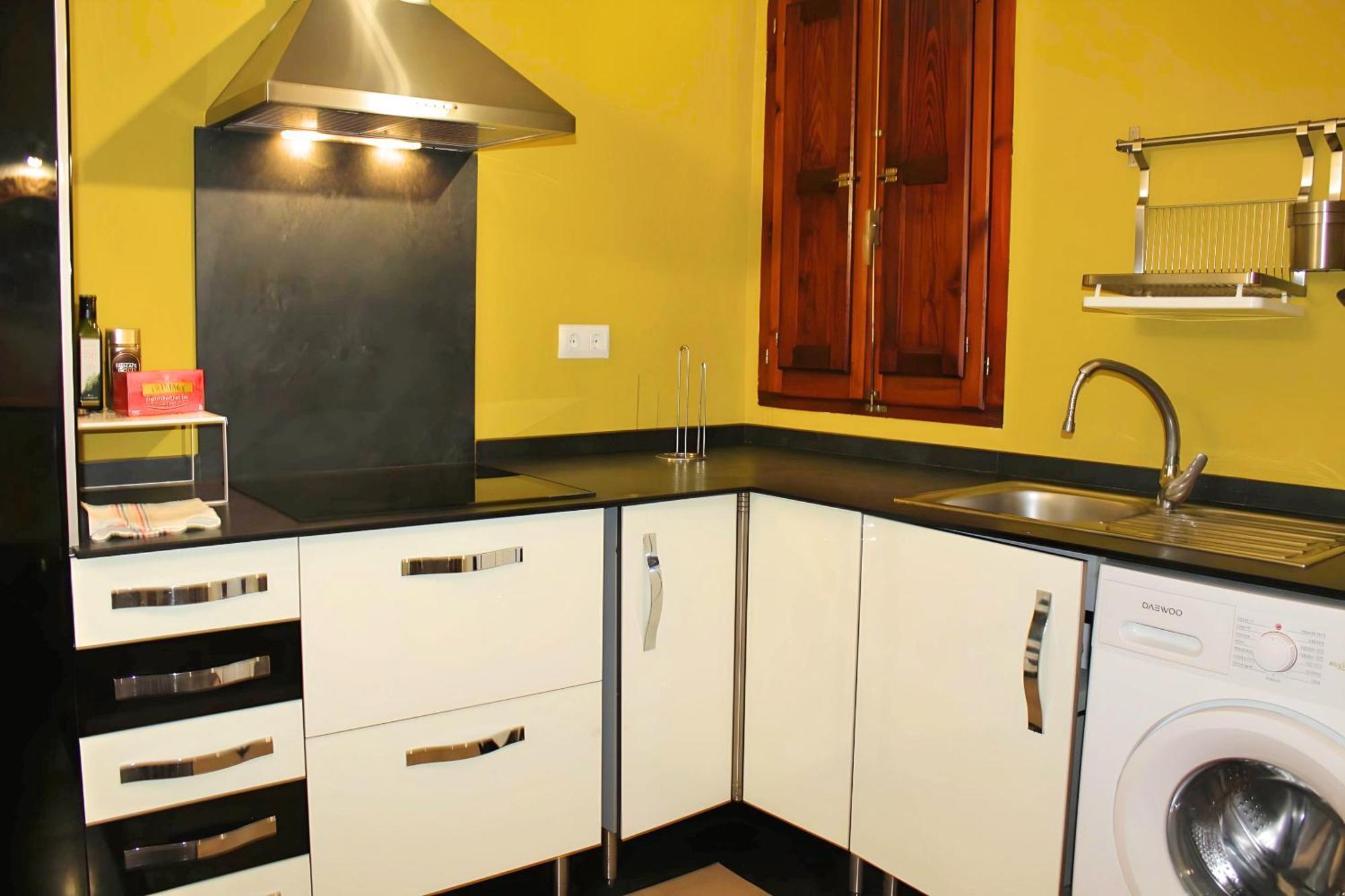 Apartamento Reformado Cerca De La Plaza Redonda Valencia Bagian luar foto