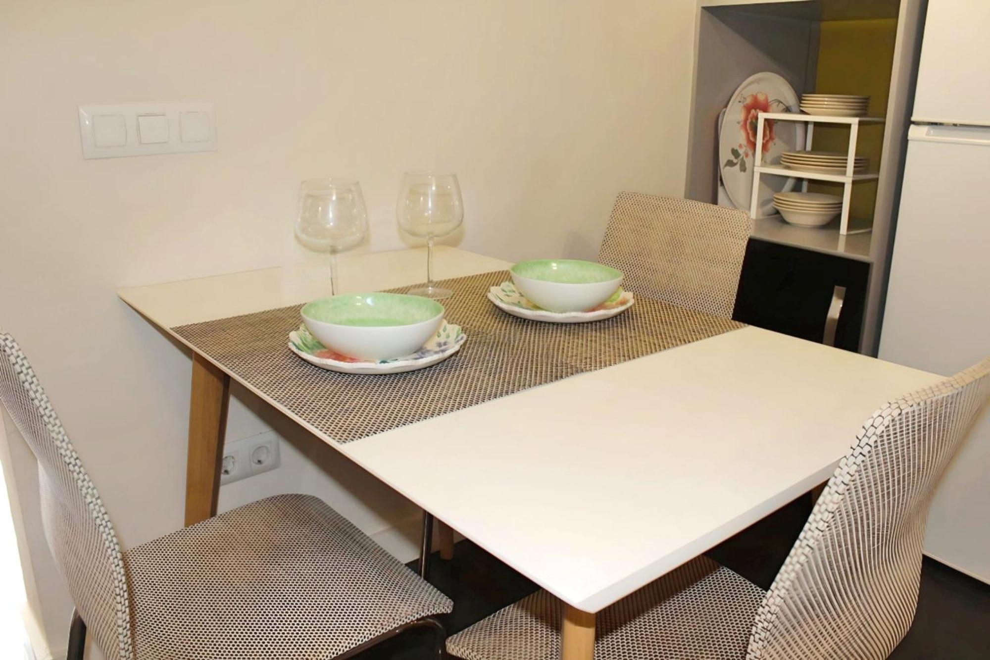 Apartamento Reformado Cerca De La Plaza Redonda Valencia Bagian luar foto