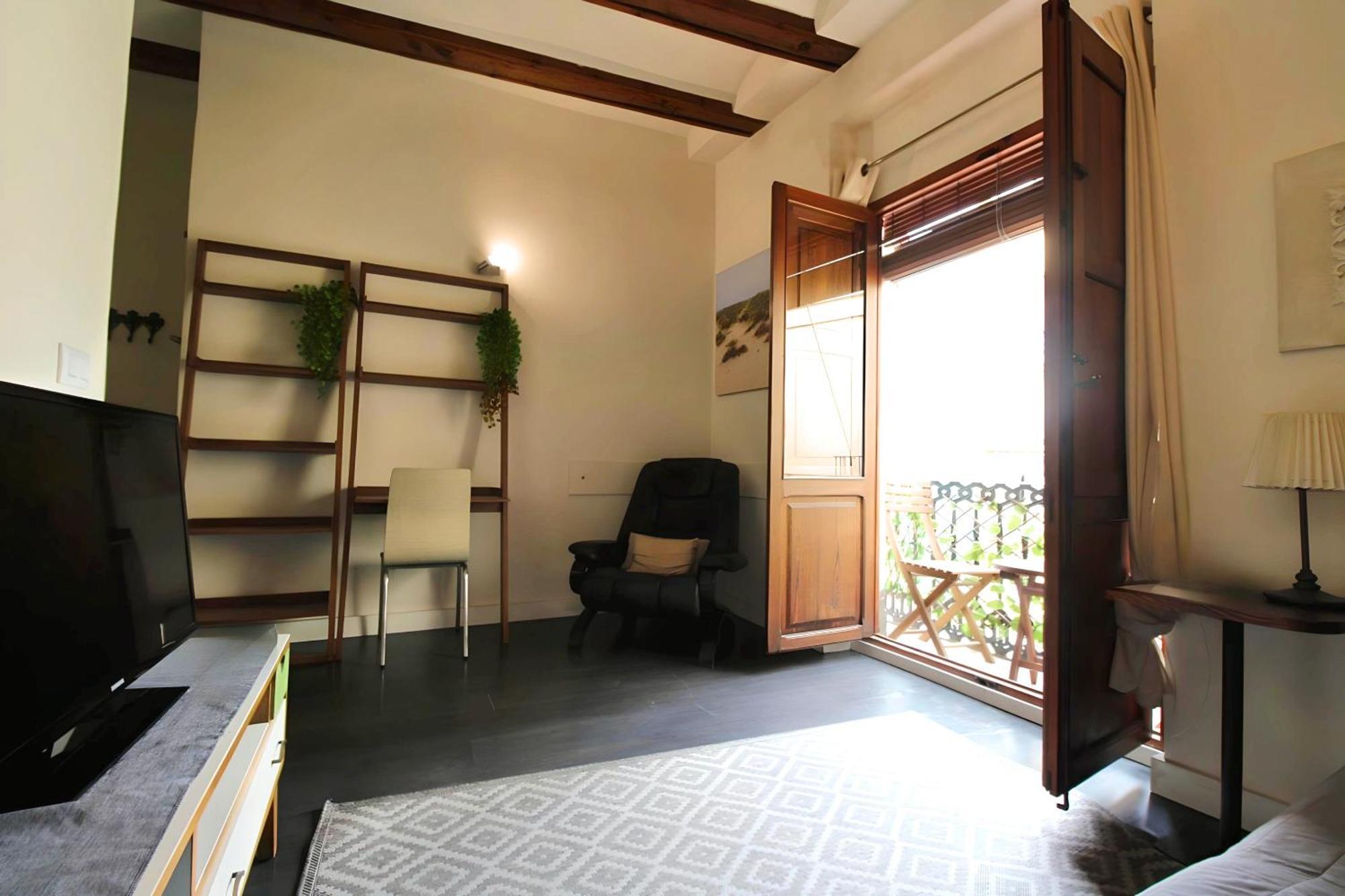 Apartamento Reformado Cerca De La Plaza Redonda Valencia Bagian luar foto